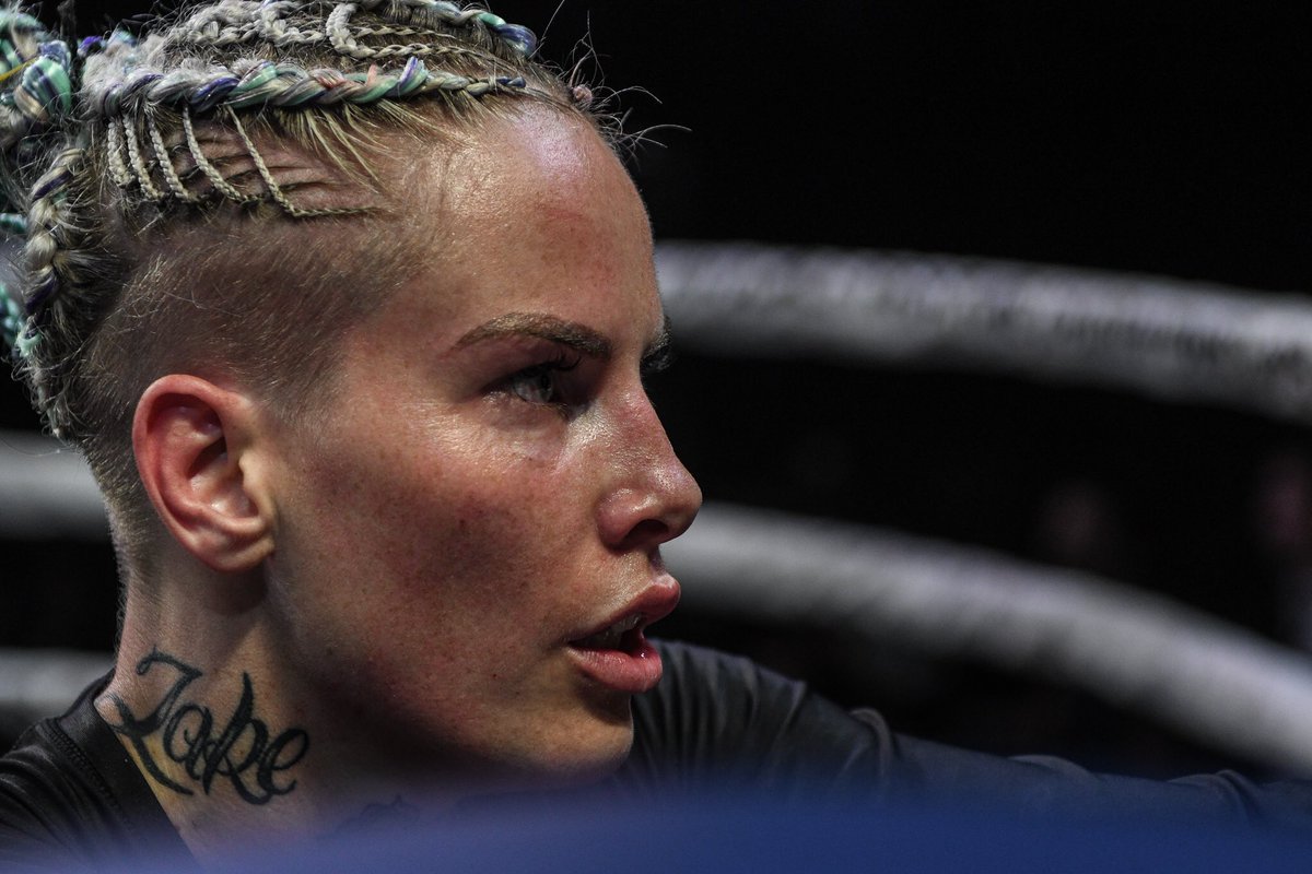 Bec Rodriguez tweet media