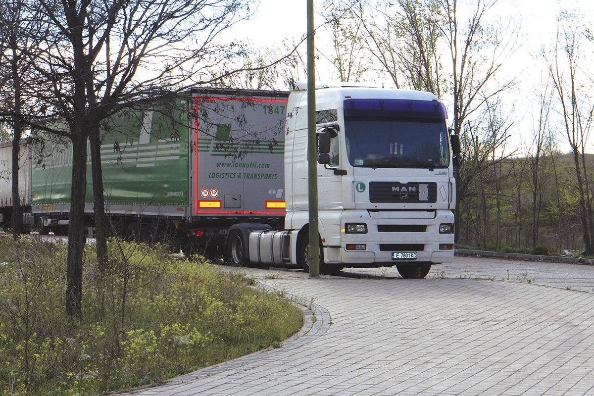 El <a href="/fomentogob/">Ministerio de Fomento</a> encarga a <a href="/teirlog/">Teirlog Ingeniería</a> un estudio sobre la fiscalidad en el transporte por carretera diariodelpuerto.com/fomento-encarg…