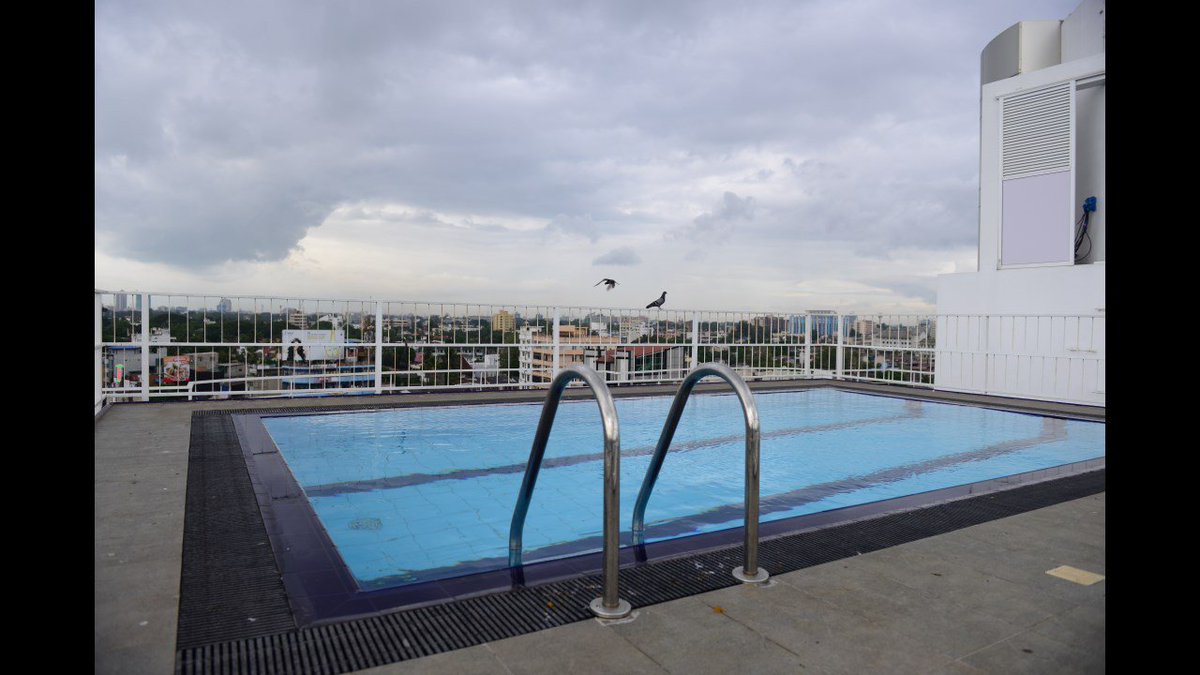 CTYSQRCLMBO's tweet photo. Check out this #apartment, located in #LK, #Colombo, #Colombo06! https://t.co/Dm4YkQmChE #MondProp https://t.co/9wEgCcGFzs