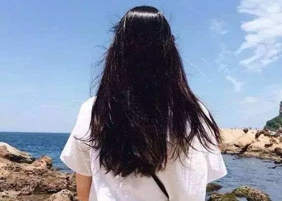 sa_4166's tweet photo. @e1g4maZe1YQ0R5B لا تحسب .. أنـي لغيــــرك أكـتبُ
أو أنني في غيــر كاســك أسْكبُ

ما غابَ طيفك عن عيوني لحظة ً
هـذا .. لأنــك مِـن عيونــي أقــرَب https://t.co/sLWqInMAo1
