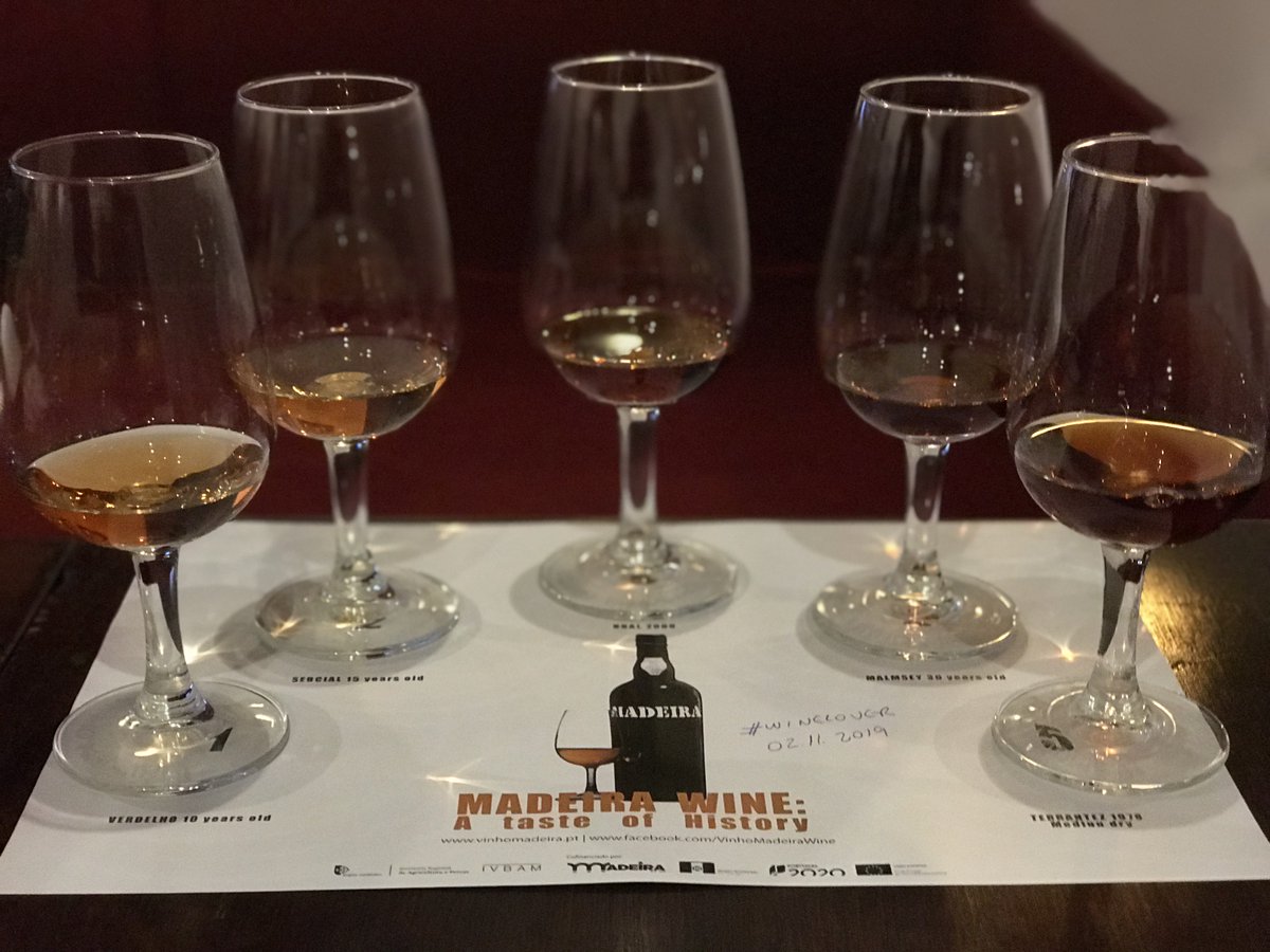 TheWineHub's tweet photo. Amazing... just amazing...
.
#winelover #SeeYouInMadeira #madeiranowordsneeded #madeiraisland #discovermadeira #wineporn #madeirawinelover #winetasting #AmazingMadeira
🙂 +🍷❤️🥂 = 😀 https://t.co/bW8AIcqstf