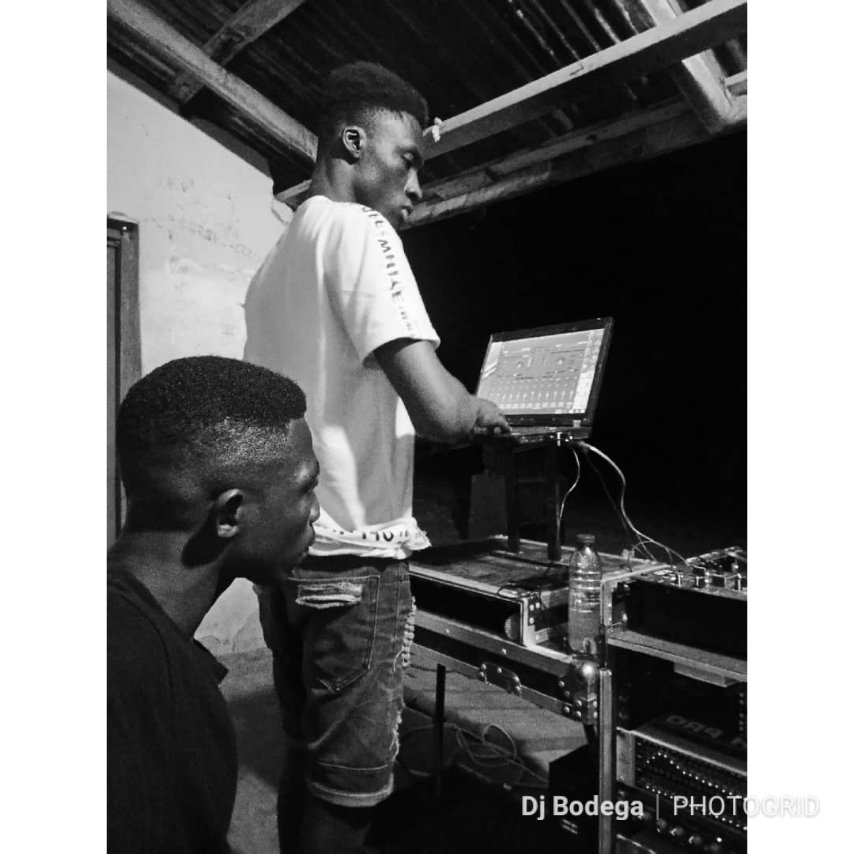 bodega_dj's tweet photo. #NewProfilePic https://t.co/O7zp6JmLya