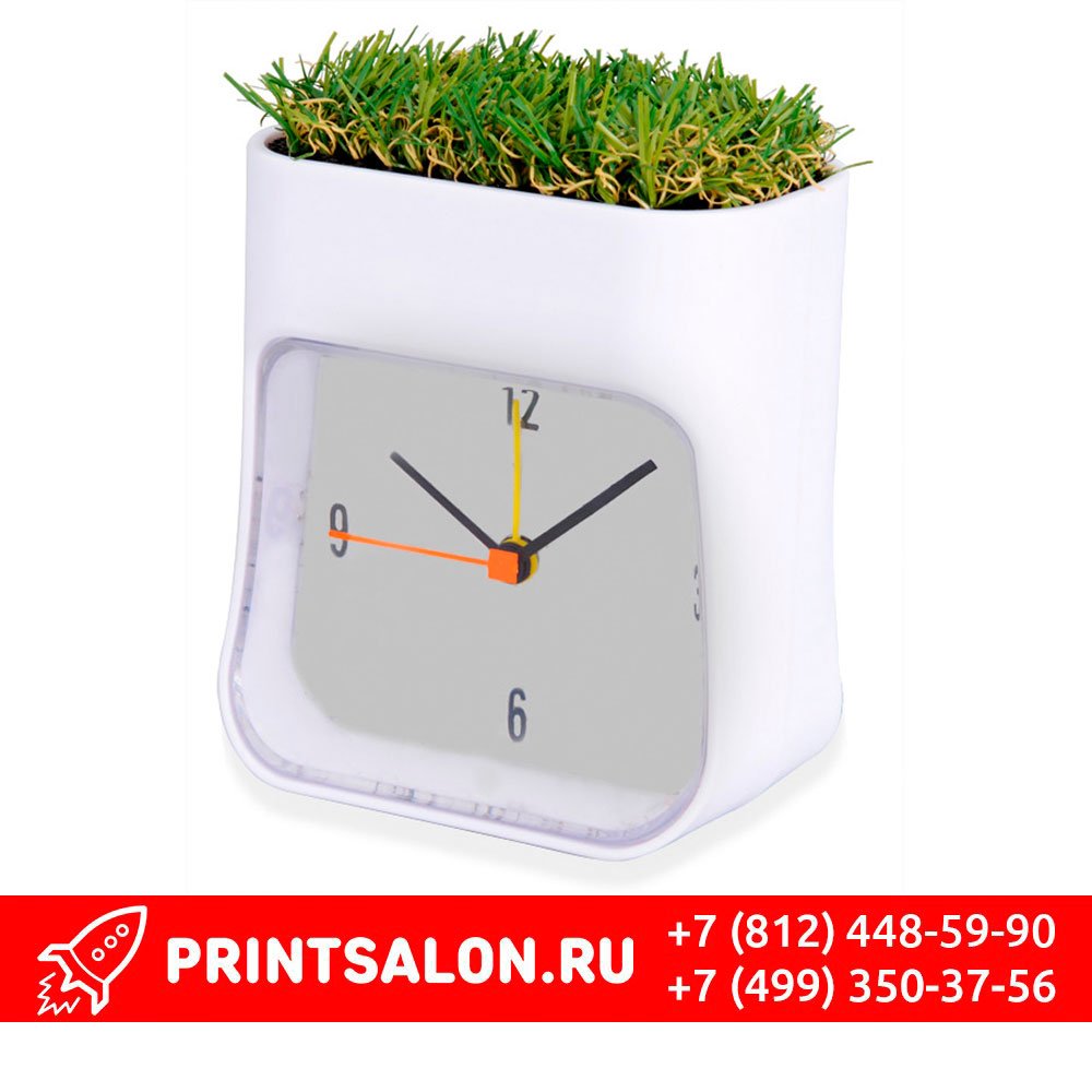printsalon's tweet photo. Часы Grass – кусочек лета на вашем столе. В оформлении часов использована искусственная трава, так что можно не бояться за чистоту на вашем рабочем месте. В часах имеется классический будильник, всегда готовый напомнить о важных событиях. Если вы хотите брендировать часы или  ... https://t.co/1epjK72F8j