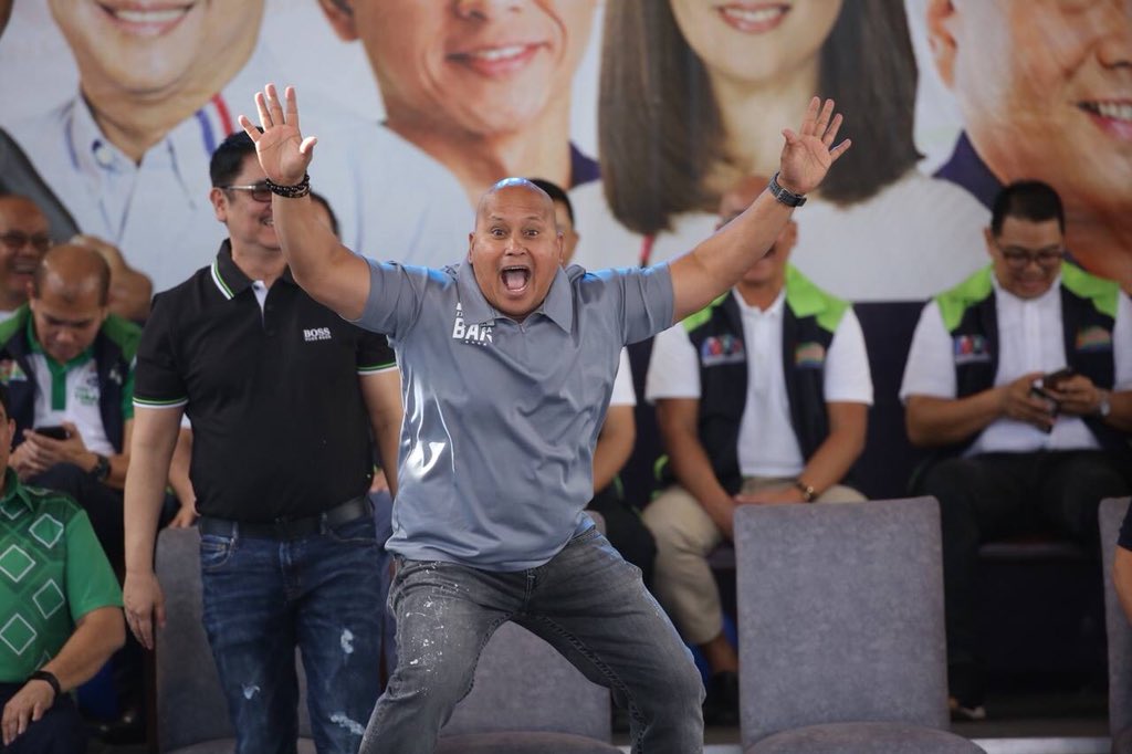 tcg_ph's tweet photo. "Yung may palapit na aso sa harapan mo"

Me: https://t.co/iZc0A0YQMy