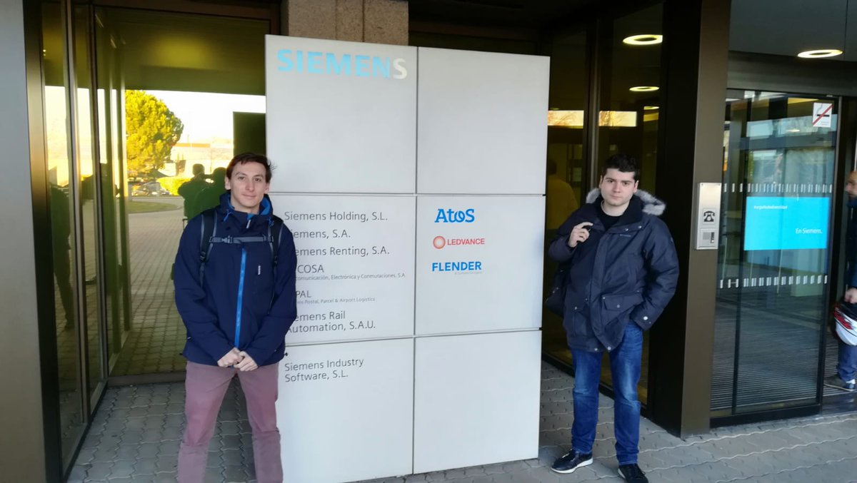 EUSSenginyeria's tweet photo. Ha arribat el moment... Molta sort!!!! #GoodLuck
Òscar Llorens i David Vizcaíno @vizca07 estudiants EUSS i membres equip finalista per participar a la final del concurs universitari #Simaris Design de @siemens_es #EngineeringByDoing https://t.co/FJ58ELg0lE