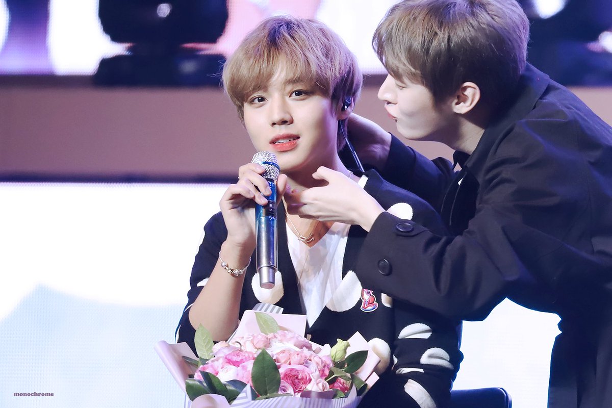 _monochr0me's tweet photo. 190209 오구오구먕먕이ㅠㅠ #박지훈 https://t.co/glvbp3VFwY