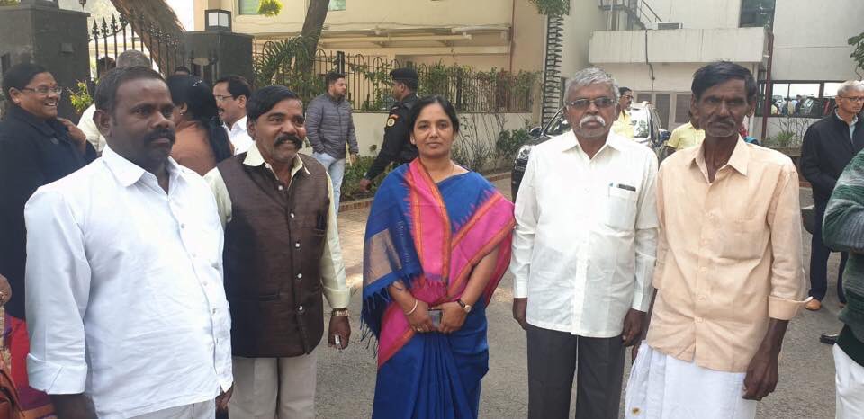 IParitalaSriram's tweet image. గౌ ముఖ్యమంత్రి శ్రీ నారా చంద్రబాబు నాయుడు గారికి మద్దతుగా, ఢిల్లీ ర్యాలీలో పాల్గొన్న సందర్భంగా.... #APDemandsJustice