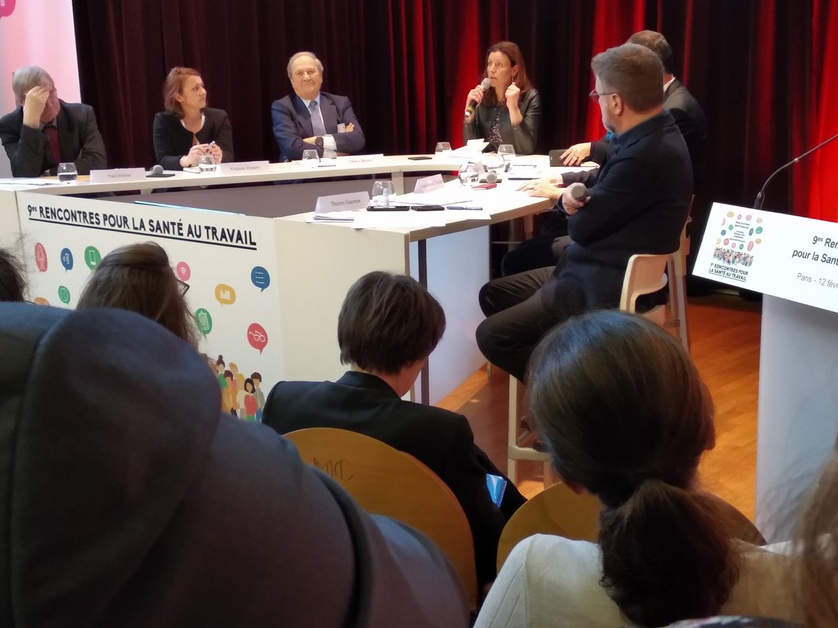 istnf's tweet photo. Charlotte Lecocq revient sur la logique du rapport et explique les synergies qu'il reste à construire au niveau des régions en insistant sur le statut privé et paritaire. #SanteTravail https://t.co/ECsZKuKYPP