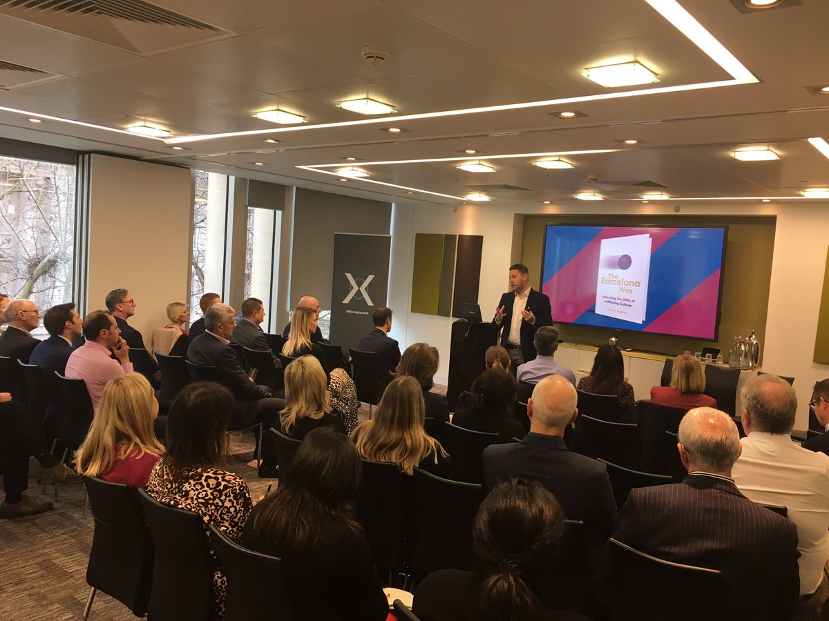 workplaceKX's tweet photo. Our first speaker @LiquidThinker sharing insight from his latest book on how to unlock a winning culture #KEworkplace https://t.co/wKdpyckw51