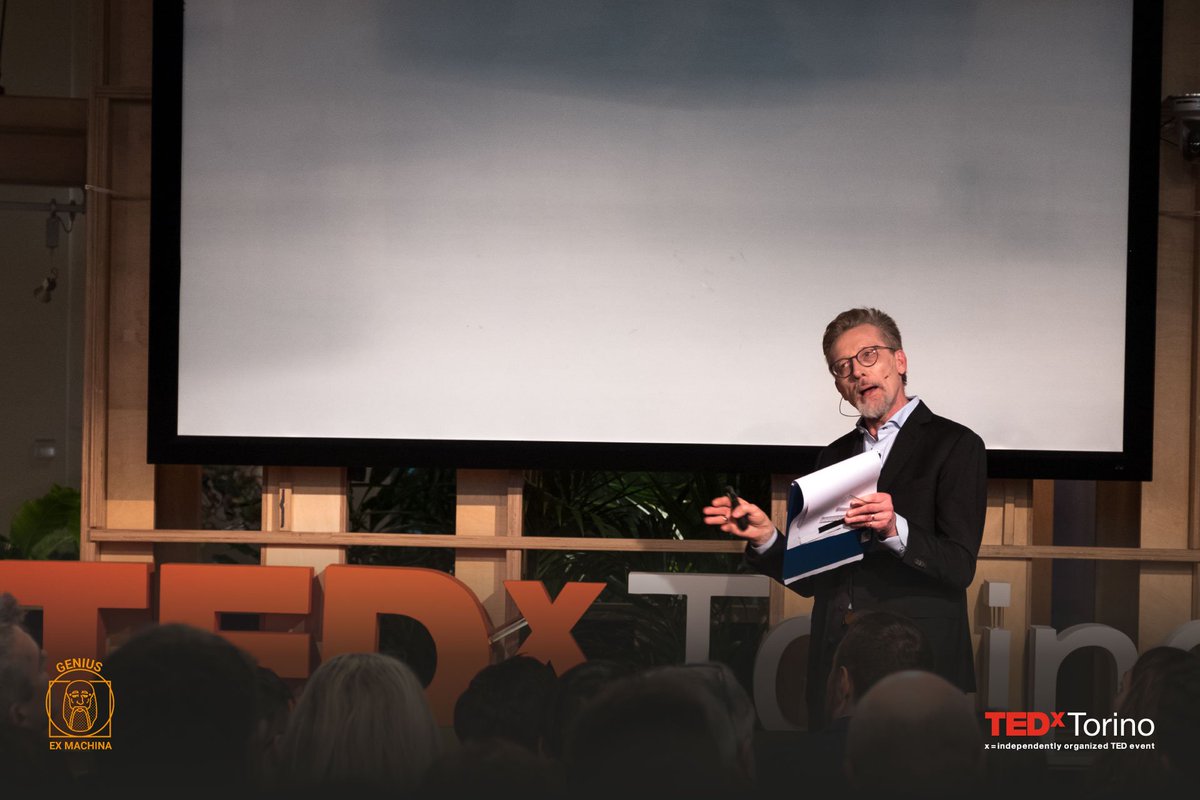 "Come straniero e ospite in vari paesi e aziende era per me una sfida continua capire queste cornici invisibili con le quali gli altri mi definivano. Per fortuna ho scoperto che queste cornici erano più sotto il mio controllo di quanto credessi." - Chris Bangle #GeniusExMachina
