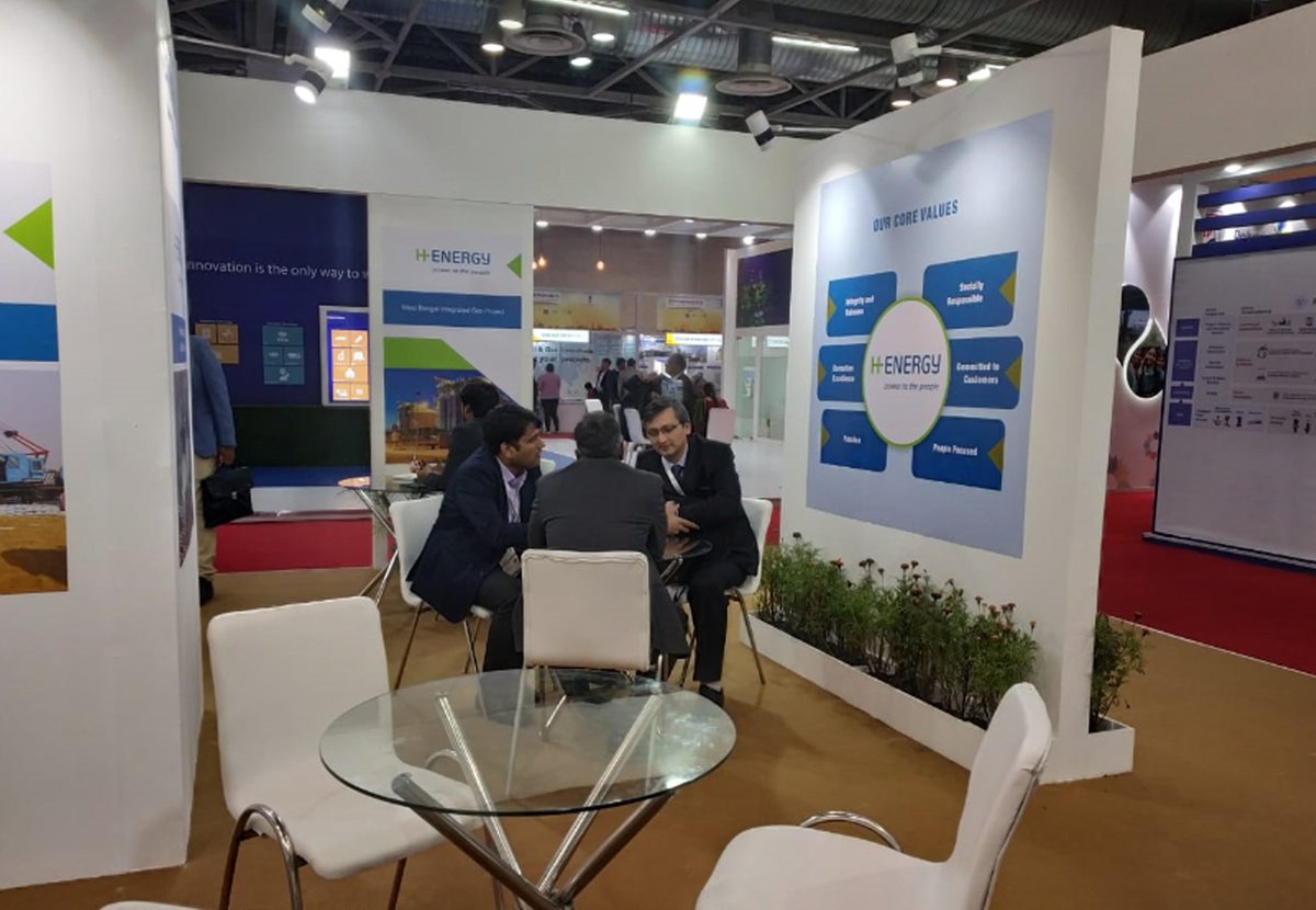 HEnergyGroup's tweet image. Team H-Energy at @Petrotech2019 , India Expo Mart, Greater Noida.
#LNG #PetroTech #FuelingTheNation #HEnergy