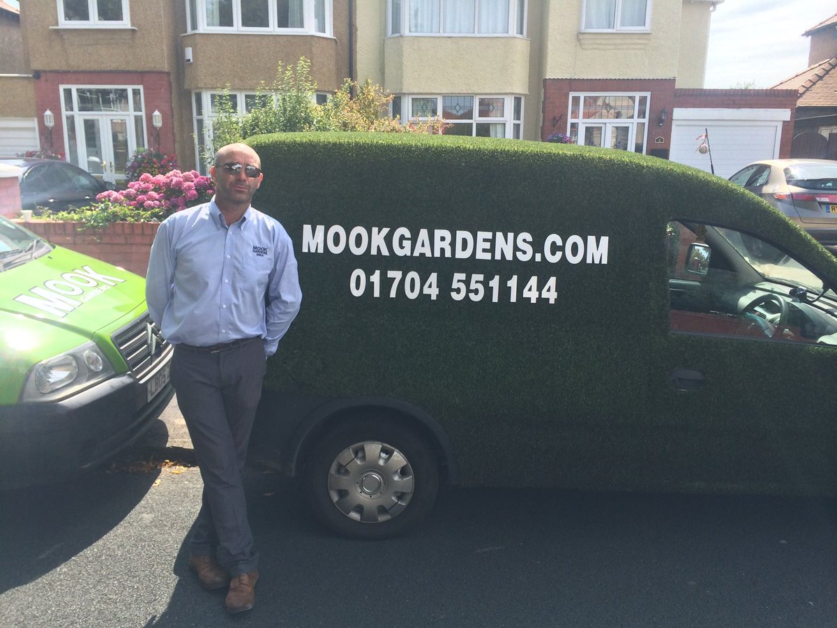 MookGardens's tweet photo. Garden Tidy-Up? Regular Garden Maintenance? Call us for a free quotation. 01704 551144 #MookGardens #BirkdaleLandscapes #Gardening https://t.co/Z9iNvhYdNa