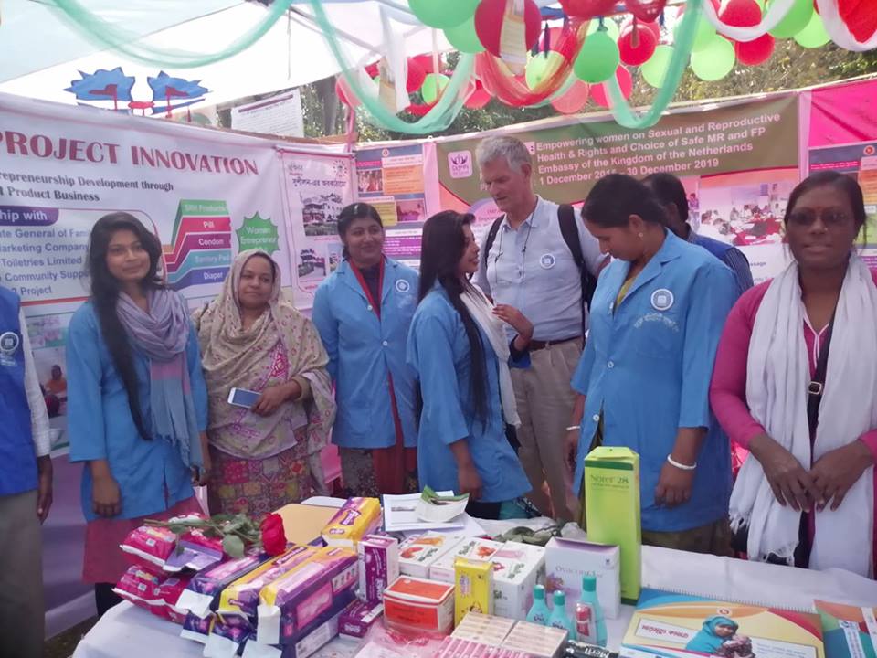 ShushilanBD's tweet photo. Nirapod-2 project has participated in Fair at Gongaram Union of Batiaghata upazila, khulna. The Fair is inaugurated by the Directorate General, Ministry of Agriculture and First Secretary, Embassy of the Kingdom of the Netherlands. https://t.co/4TOngKin1J