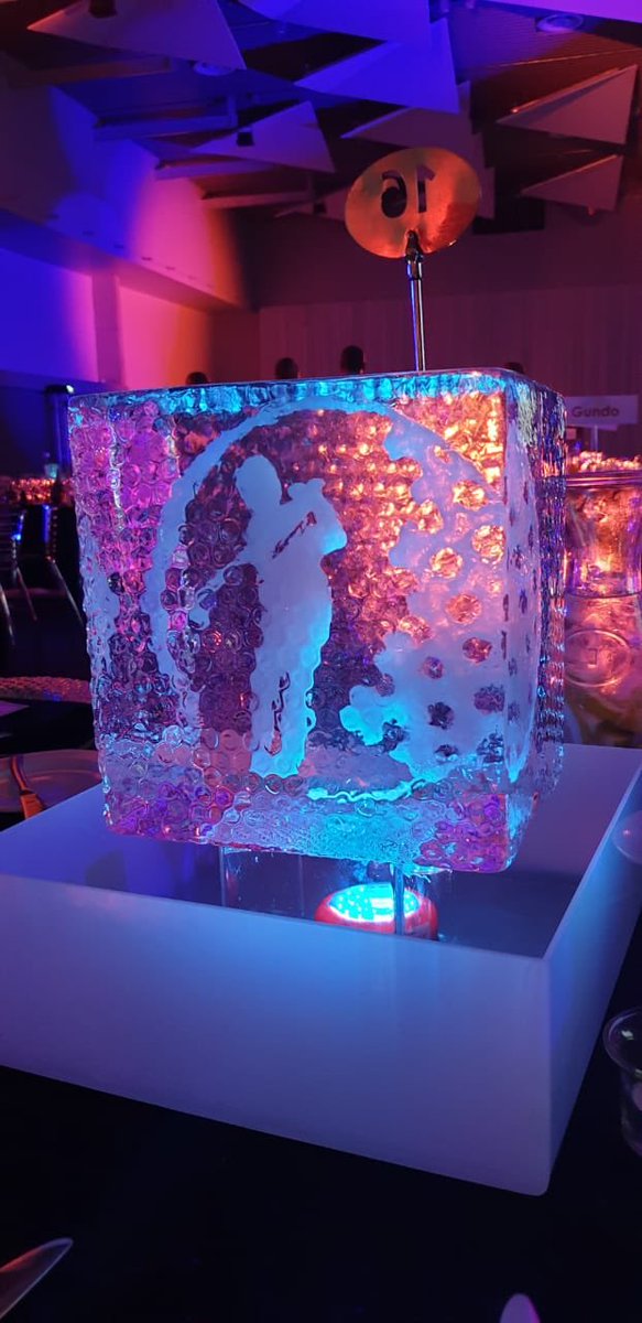 Ice Art tweet media