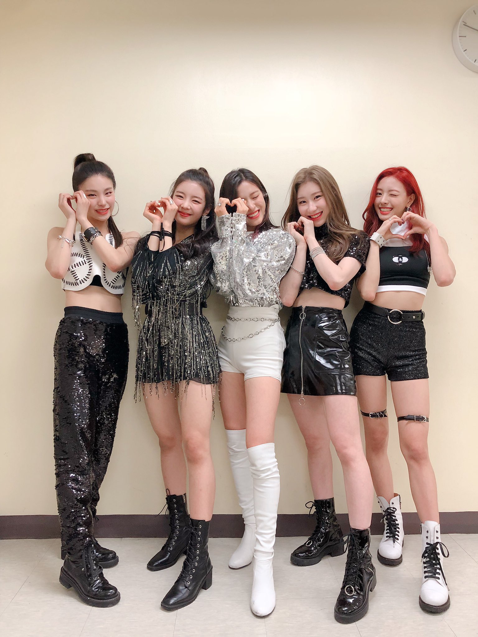 ITZY アイコラ 水谷なお (@I7s8cbqG1CrZ5Fu) / X