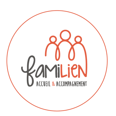 RCFLyon's tweet photo. [INVITÉ] Familien est une association qui aide à entretenir le lien entre un enfant hospitalisé et sa famille. Emilie Valy, sa fondatrice, est l'invitée de M comme Midi. 
https://t.co/OM7GrGycpA https://t.co/hNzTQHCwoL