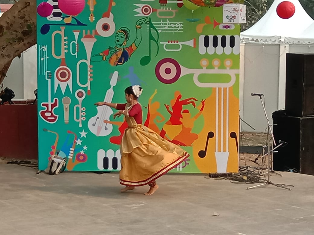 udaanutsav's tweet photo. Classical and folk dance competition at UDAAN UTSAV'19.
Celebrating India's culture, tradition and pride.
#UDAANUTSAV #UU19
#YOUTHFEST2019 https://t.co/8mDkMfpcLX