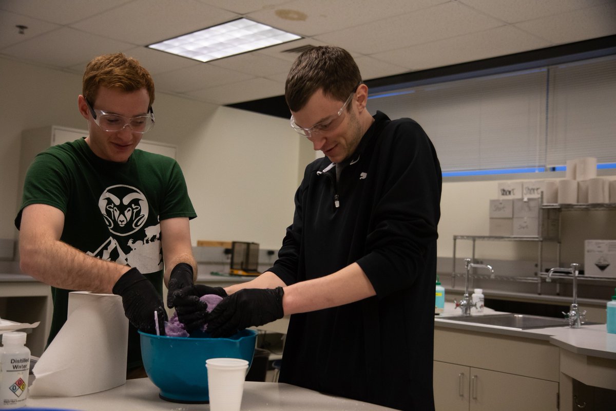 Today is your last day to buy some #bathbombs! We'll be at the #LSC Flea market all day hanging out and waiting for you to come by.

@ColoradoStateU @csu_chemistry @CSUNaturalSci 
#CSU #CSUchemistry