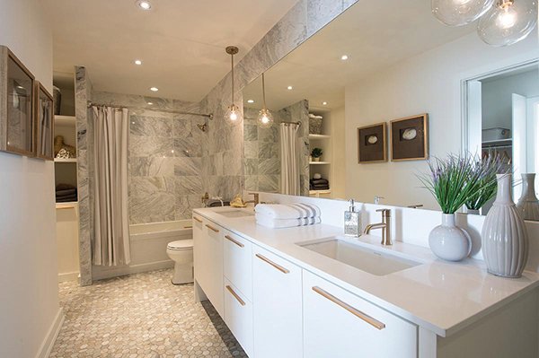SeapointCondos's tweet photo. #Bathrooms so #elegant, you'd think they're right out of a magazine. So go ahead, #spa a little...and visit our showroom today! 😉
#forsale #Dartmouth #constructionhasbegun #luxurysuites #breathtakingviews #waterfrontcondos #SeapointCondos #andrearamiarealtor #rlpa https://t.co/EQEEtO3SPO