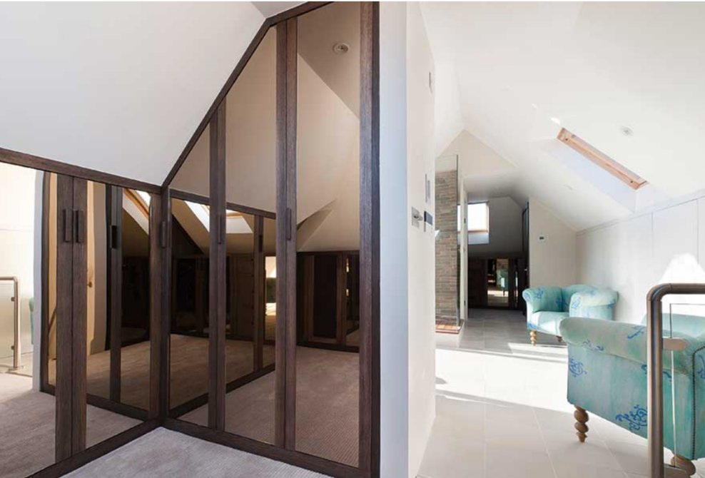 Cbespokejoinery's tweet image. It’s vital to creating a clutter-free, organised home, but #storage is often left to be considered towards the end of the project. See some amazing #BuiltinStorage Ideas at buff.ly/2DcTy0h. DM us FREE design &amp;amp; quotation for your #BespokeJoinerySolutions