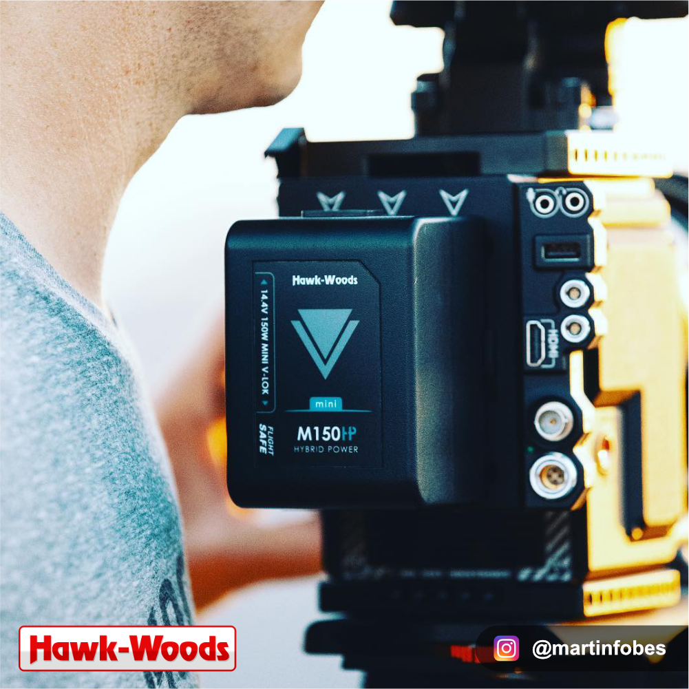 Hawk_Woods's tweet photo. The 150Wh 14.4V Mini V-Lok battery locked on and ready to go! Lightweight, small and powerful! Great shot from #martinfobes!
#filmmaking #cinematography #production #drones #CameraGear #filmphotography #cinema #setlife #productionlife #production https://t.co/poFZPrS2Vx