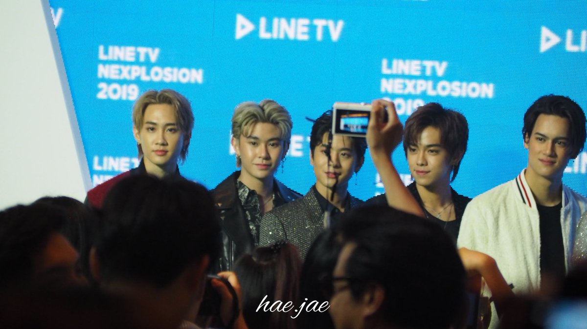 Jackie_J9J's tweet photo. ความพยายามที่จะถ่ายตะหนู
Jackie 9x9 งาน LINE TV NEXPLOSION 2019 #linetv #linetvnexplosion #9by9th #4nologue #Jackiejackrin
@jackiejackrin https://t.co/Wd2v1RGp0r