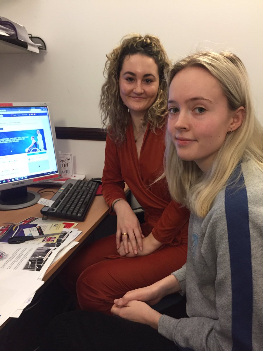 Happy #CharityTuesday ❤️💙

Today we’re sharing our love for small charities across the country, and for all the volunteers who help out in whatever way they can. 

Here’s one of our new volunteers in the office, just in time for #StudentVolunteeringWeek here in Leeds!