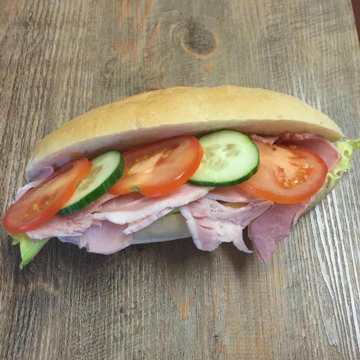 Working in #Southborough ? Have you tried our sandwiches? We make fresh whilst you wait or we’ve some already made if you’re in a hurry.