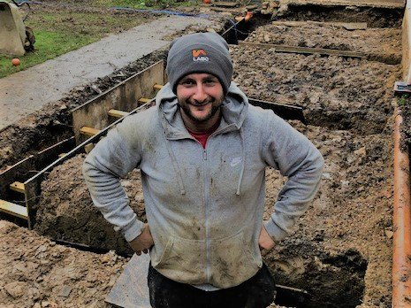 Meet James from JPServices supporting an LABC woollly! He's working on a two storey rear extension in #Broxbourne <a href="/labcuk/">LABC</a> <a href="/Tom_labc/">Tom McFarland</a>  #Buidwithus