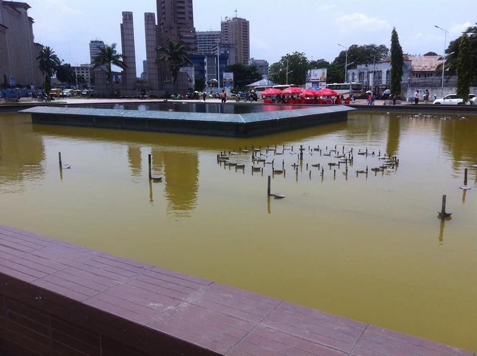 TotoMad's tweet photo. Quelques images d'illustration de #Kinshasa.
Des situations que les kinois ne souhaitent plus voir,ni vivre. https://t.co/0UsWHuvZiV