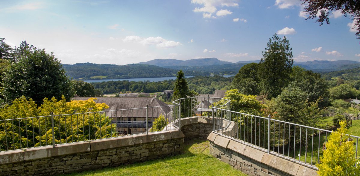 LA23NET's tweet photo. Are you bready for our collaborative #LA23NET with @windermeresc?
We are welcoming @Warburtons for a very special #Cumbria #networking event. Crumbs! 🍞

Tickets £15+VAT 
WED 6 MAR 
Crampton Hall 

60 already coming. Fancy joining them? https://t.co/6MarqhGaW7 https://t.co/J4Ha70TiHq