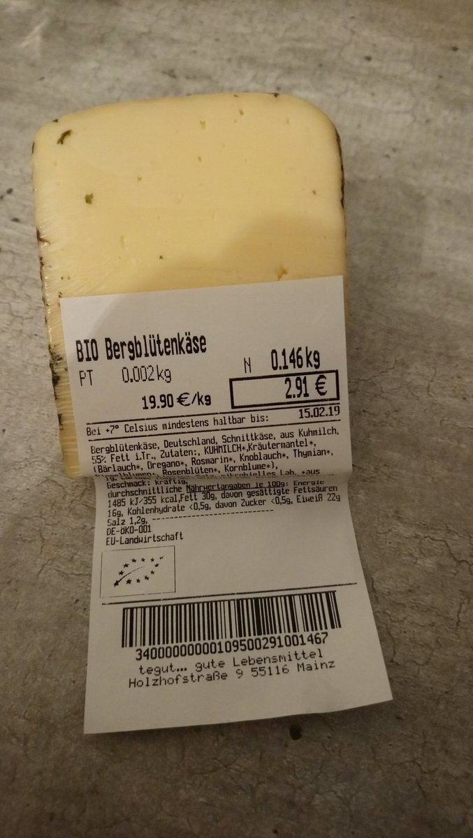 雨宮 日本人とドイツ人 新潮新書 على تويتر 最近チーズを順番に試してるんだけど このチーズの味はエグかった めっちゃ癖が強い 濃厚というよりキツイ いまのところゴーダチーズが一番という結論なんだけど もう少しいろいろ試したいところ