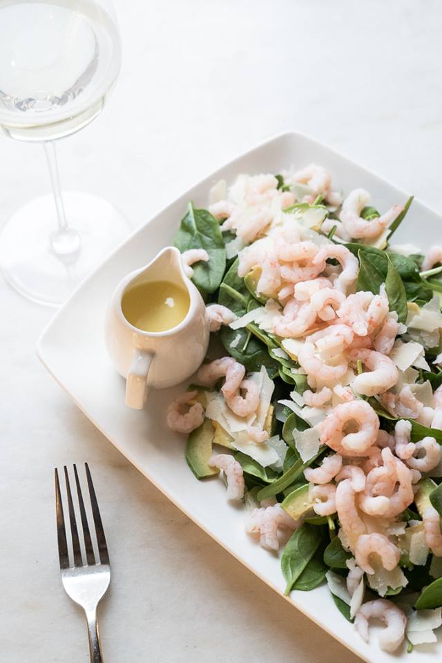 Viegla maltīte rosina viegli pacilājošu noskaņojumu ✨
#vīnastudija