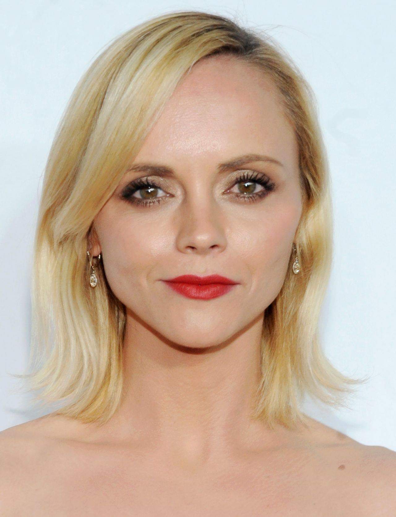 Christina Ricci 
Birth 1980.2.12 Happy Birthday
 