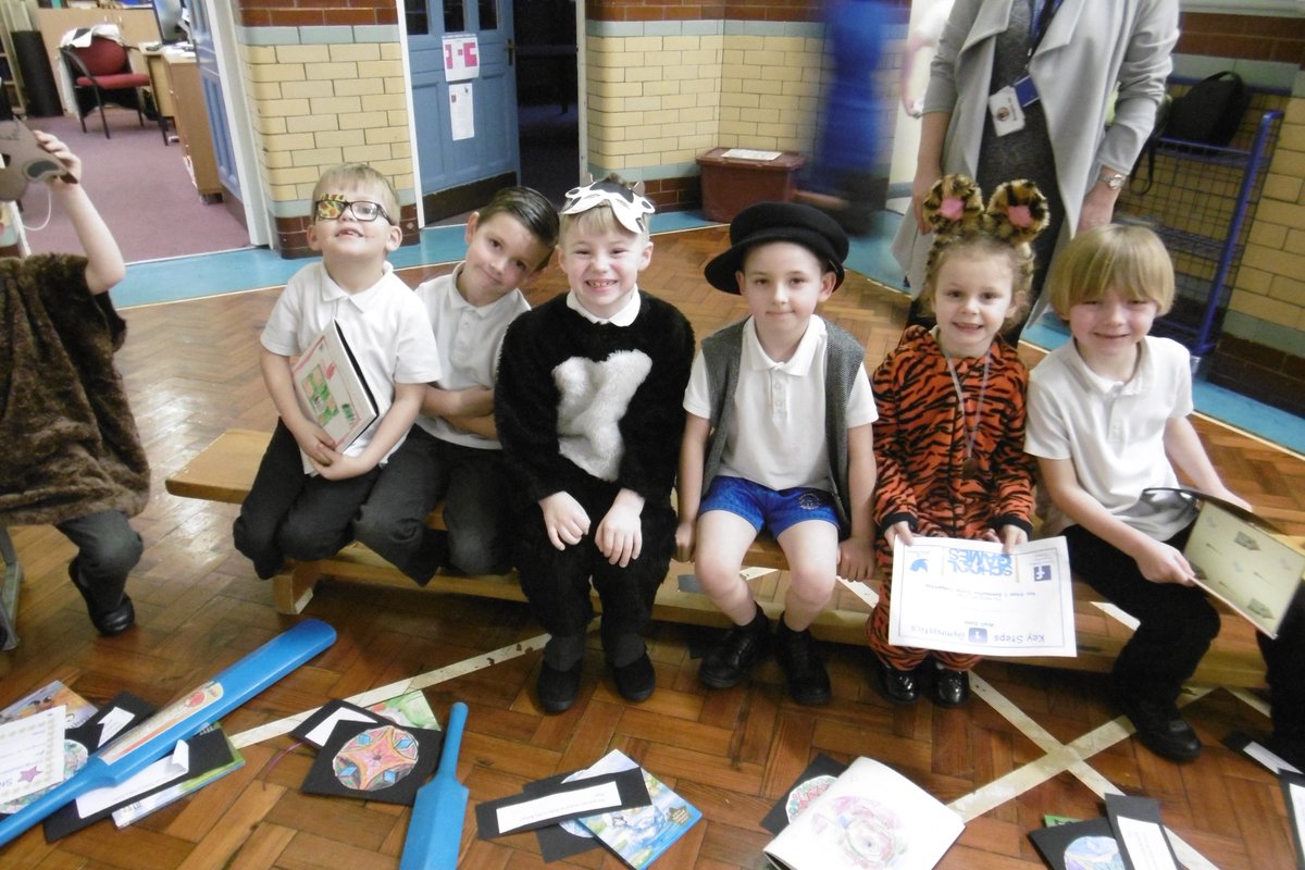 😀😀<a href="/CambridgeSch/">Cambridge Primary</a> A super class assembly by The Giraffe Class on Friday. A great performance by all!