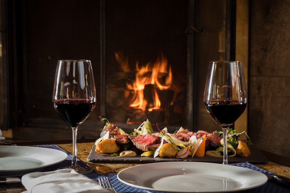 Avez-vous vu nos proposition pour la Saint Valentin ?  #tremblantrestaurants tremblantexpress.com/top-5-des-meil…