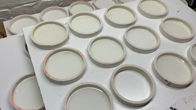 LazyGuyDIY's tweet image. All the molds are ready to ship to Atlanta for next week’s #funwithepoxy class at @workbenchconference 🎉 Seats are limited and will be first come first serve. There’s only one class so make sure you get your spot for some #epoxypour shenanigans and m… bit.ly/2DvdwWe