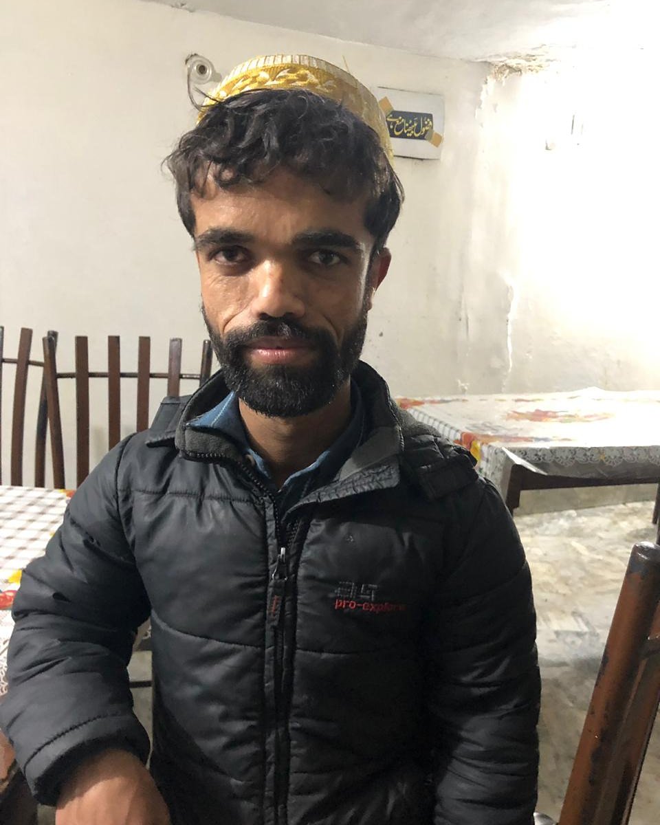 Tyrion Lannister in Pakistan! <a href="/Peter_Dinklage/">Peter Dinklage</a> Please say to him. His name is Roza Khan