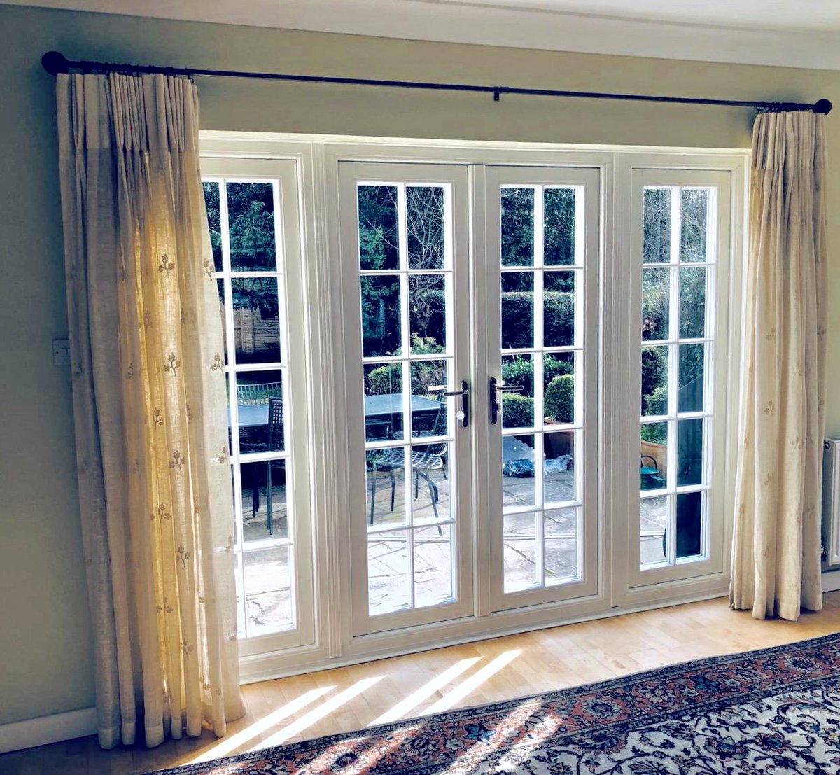 ghi_windows's tweet photo. ❤️ #Wow 🛠 More #Beautiful Photos of #Gorgeous @residence9 #Windows and #Doors #Installed to this #stunning #home #HomeImprovement #Residence9 #ResidenceCollection https://t.co/YXWY3U1SmS