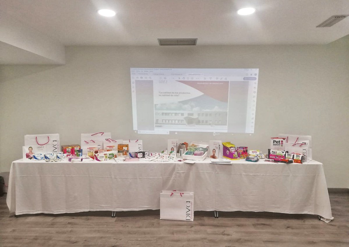 friafriendsp's tweet photo. Diva International s.r.l, lo tiene todo listo para comenzar la formación. #Workshops #FriaFriends 🤝 #FriaMySelf #Cosmética💄 #Tratamiento 🧖🏻‍♀️🧖🏽‍♂️ #BioHerbs 🌿 #PETbenefit 🐾 #CruelyFree 🐰 https://t.co/uUUm5AySjS