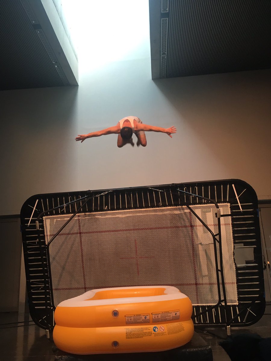 ccgolferichs's tweet photo. Avui estem pels aires, veient una bona mostra d’espectacles a la 5a jornada professional d’arts de carrer  #espaidecarrer2019 #Viladecans #CapicuaCirc #PlanetaTrampolí @ZumZumTeatre https://t.co/7ZVkfsaOrI