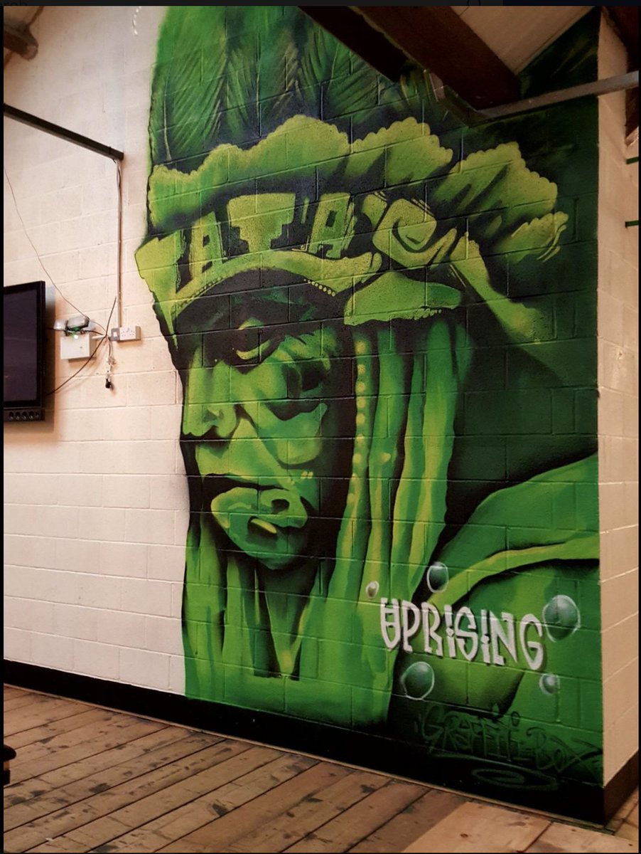 thinkcreatives's tweet image. Oh wow! Check out this graffiti art version of our #label #artwork for @greenduckbrew American ale, Uprising. Created by the talented @graffitiboxuk and standing at over 12ft tall, it makes an amazing addition to the #brewery