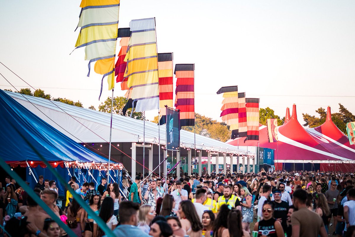 ☀️B7S PLACEMENT OPPORTUNITY☀️

Are you looking for a placement and want to work on making the best weekend of the year even better? 

Well your in luck because B7s is looking for a placement student for next years festival! 

Find out more 👇🏼
bournemouth7s.com/join-us/