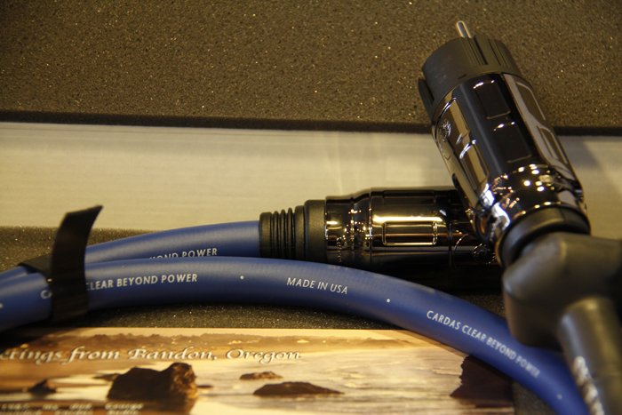 audiovideocompl's tweet photo. We know that most people like to hide all kinds of cables and wires, but sometimes, we'd like to suggest to consider something completely opposite ;) Greetings from Olsztyn @CardasAudio https://t.co/44ztvE7ikm