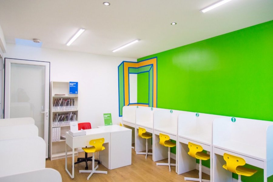 Eye Level UK tweet media