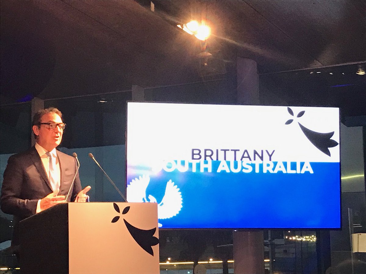 AnnickCojean's tweet photo. Le premier ministre d’Australie du sud Steven Marshall accueille pendant 2 jours une délégation d’élus et chefs d’entreprise de Bretagne, «région-soeur» avec laquelle se nouent de nombreux partenariats (construction sous-marins, universités, tourisme) #Bretagne ⁦@LoigCG⁩ https://t.co/m0ZOyyK4fx