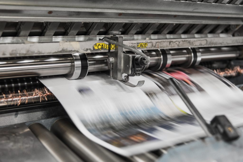 DIY is not always the best way to go, especially when you’re trying to run a successful business. Here are five benefits of using #CustomPrintingServices for your business.  guruprinters.com/gurublog/5-ben…