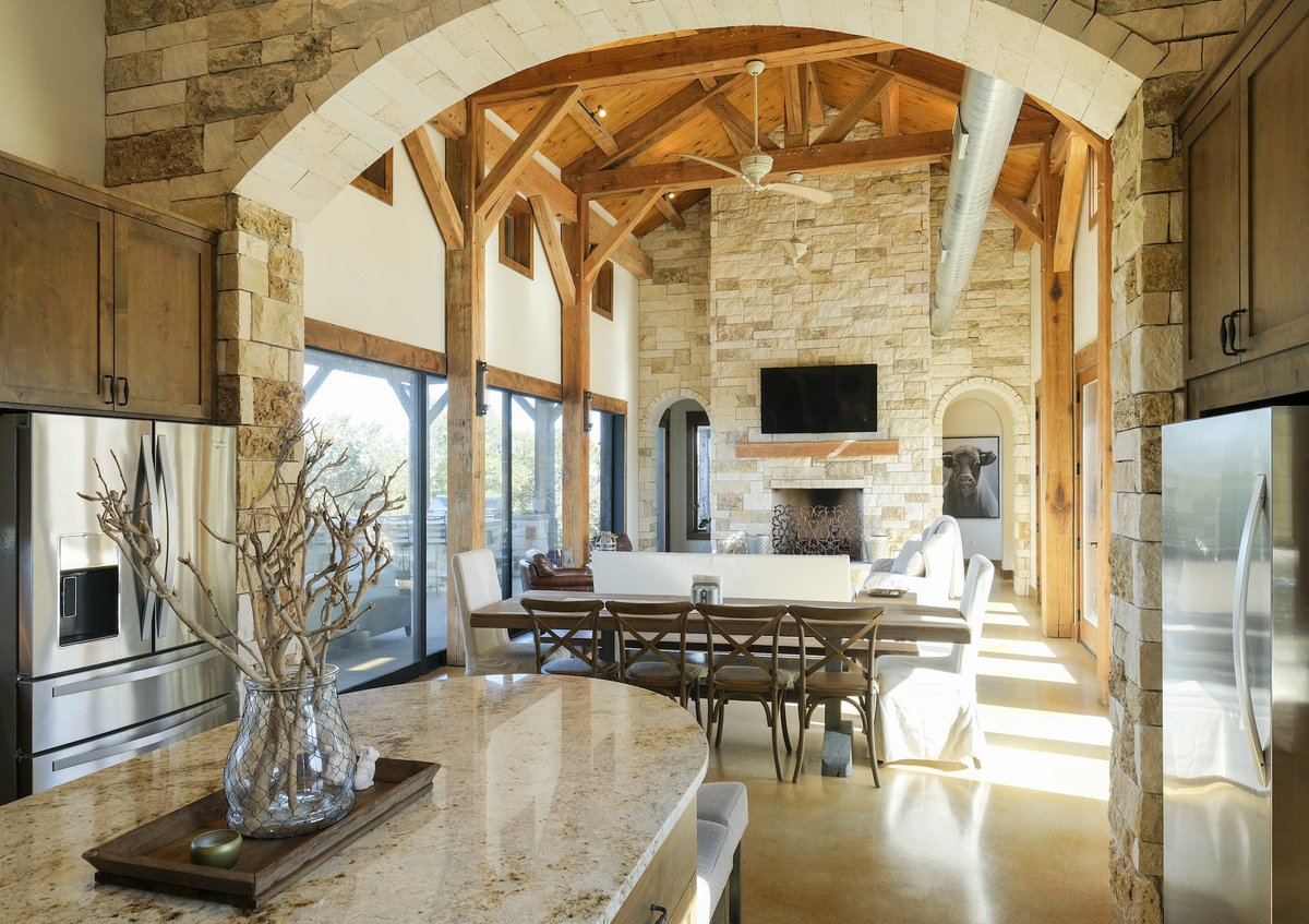 NEW GALLERY: Hilltop Hybrid

For the full gallery: bit.ly/2Dy1pYm

#texastimberframes #timberframe #buildwithwood #texashillcountry #txhillcountry #designdecor #design #homedesign #rusticchic #goals #architecture #greatroom #dreamhome #luxe #timberhome