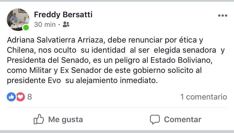 El voto en Chile es voluntario y la Senadora fue a votar... lo que corresponde es que renuncie