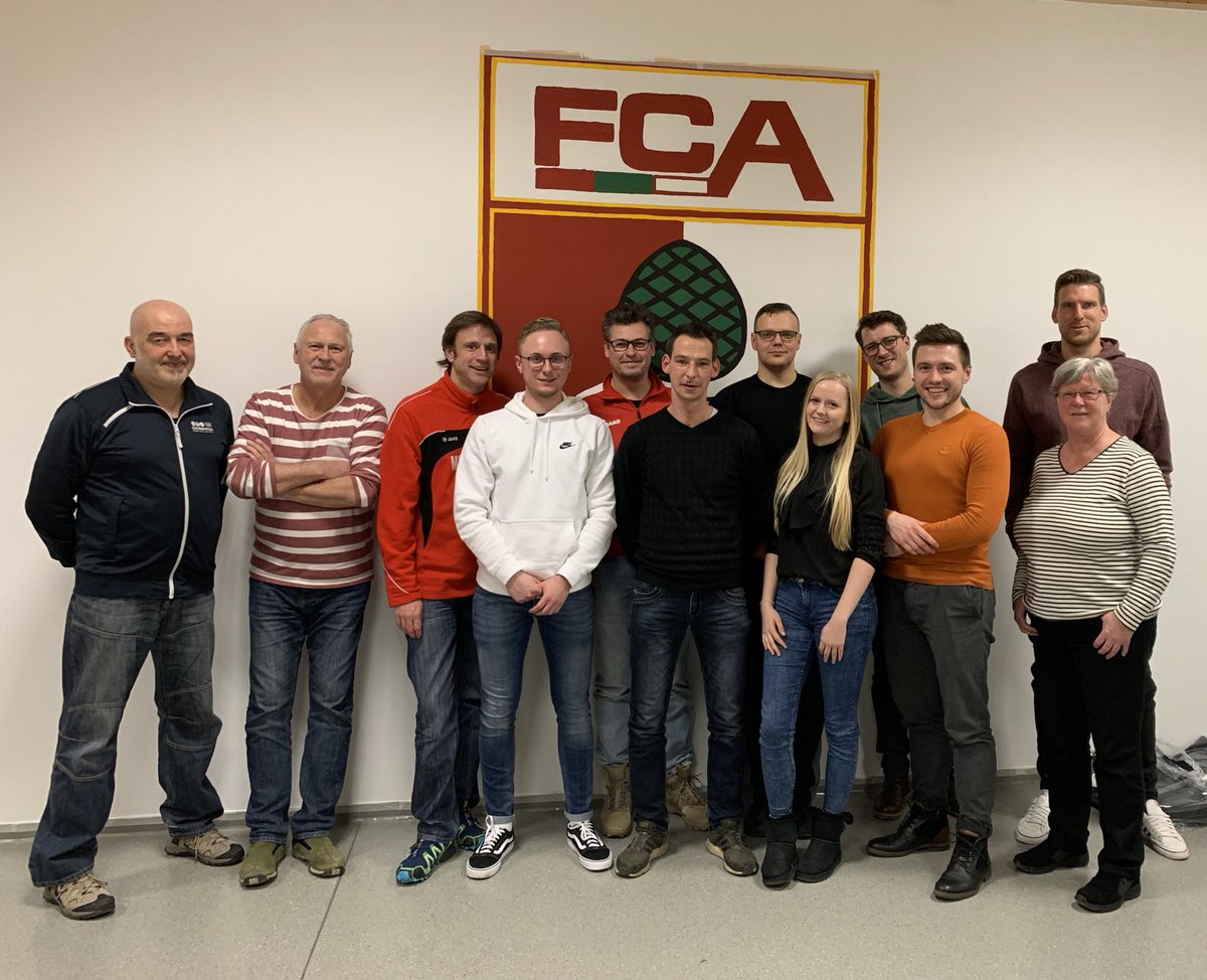 Unser „Fremd wird Freund“ Team in #Augsburg ⚽️🍀💪🏼 #nonprofit